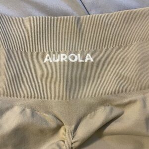 Aurola gym shorts